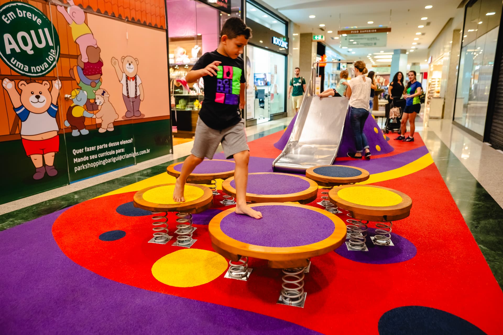 Parque interno — Shopping em Curitiba, PR